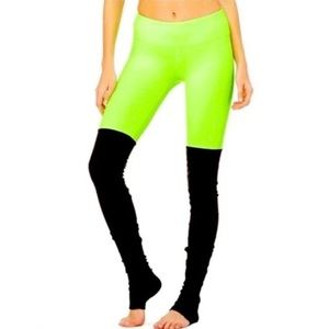 Green ALO Yoga Goddess Legging